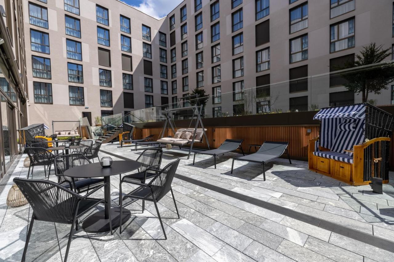 Radisson Hotel & Suites Zurich Opfikon-Glattbrugg Εξωτερικό φωτογραφία