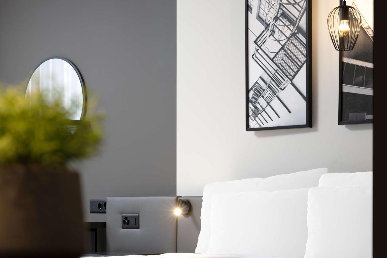 Radisson Hotel & Suites Zurich Opfikon-Glattbrugg Εξωτερικό φωτογραφία