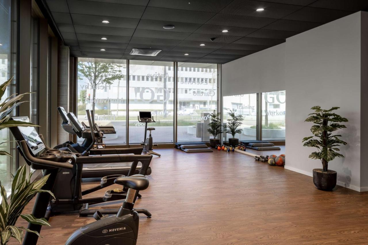 Radisson Hotel & Suites Zurich Opfikon-Glattbrugg Εξωτερικό φωτογραφία